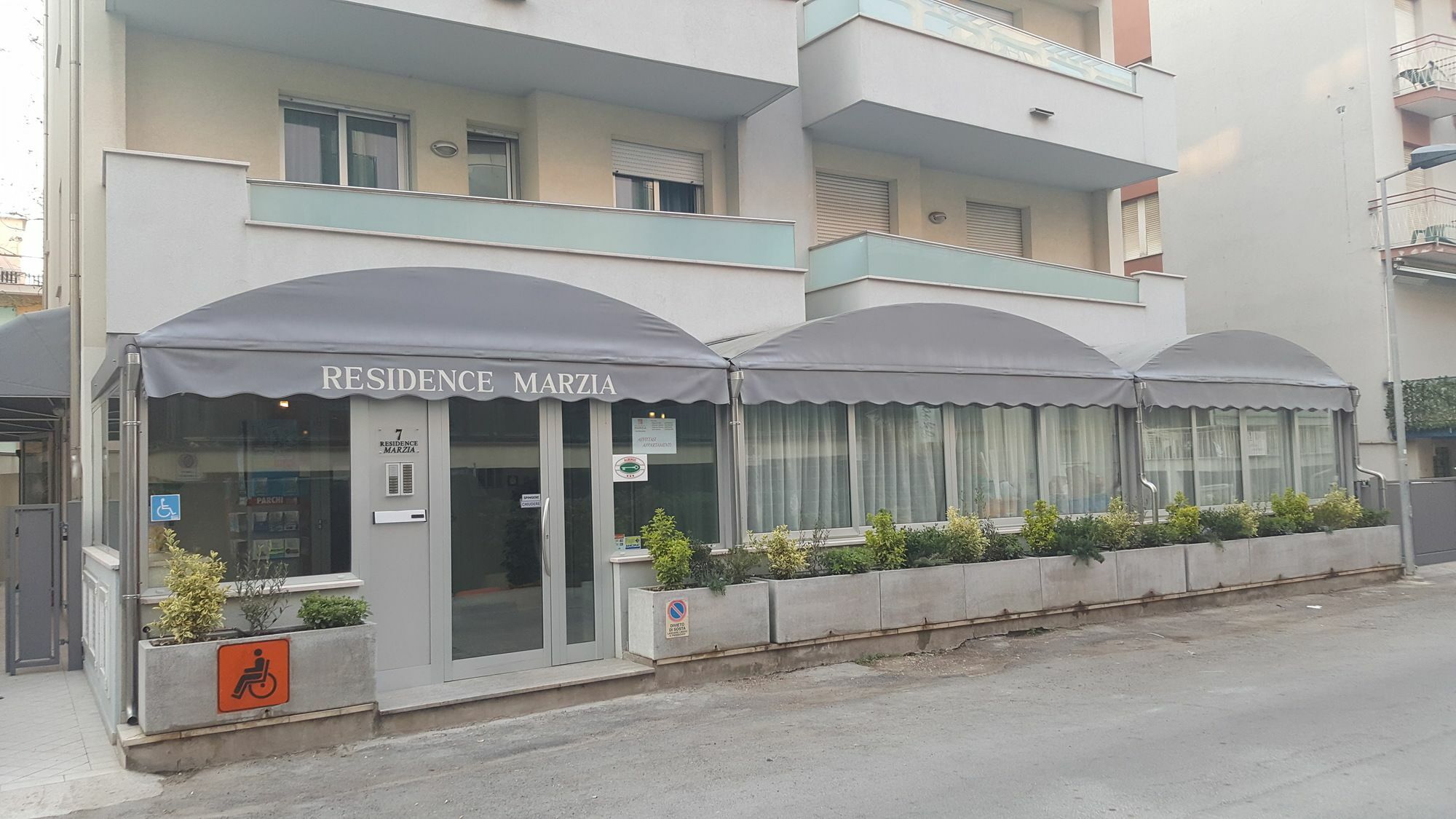 Residence Marzia Rimini Dış mekan fotoğraf